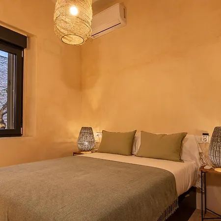 Zari Apartment *