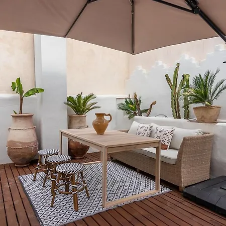 Zari Apartment *