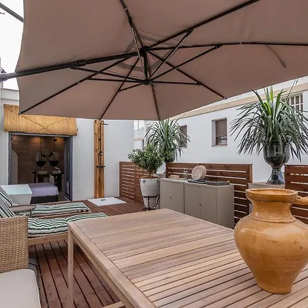 Zari Apartment *