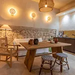Apartment Zari *