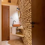 Zari Apartment