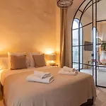Apartment Zari *