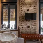 Zari Apartment
