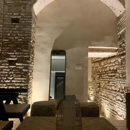 Apartment Zari *